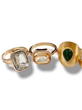 New set of 3 gold tone fashion rings.  Variety of sizes.  6, 7 and 7.5